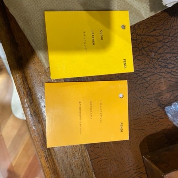 🦄🦄🦄 Vintage Fendi Spy Bag 🦄🦄🦄 - Picture 9 of 12